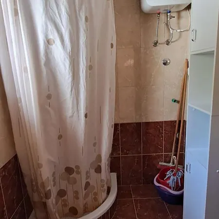 2+2 Apartment *